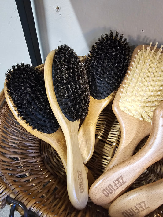 Zefiro boar hair brush